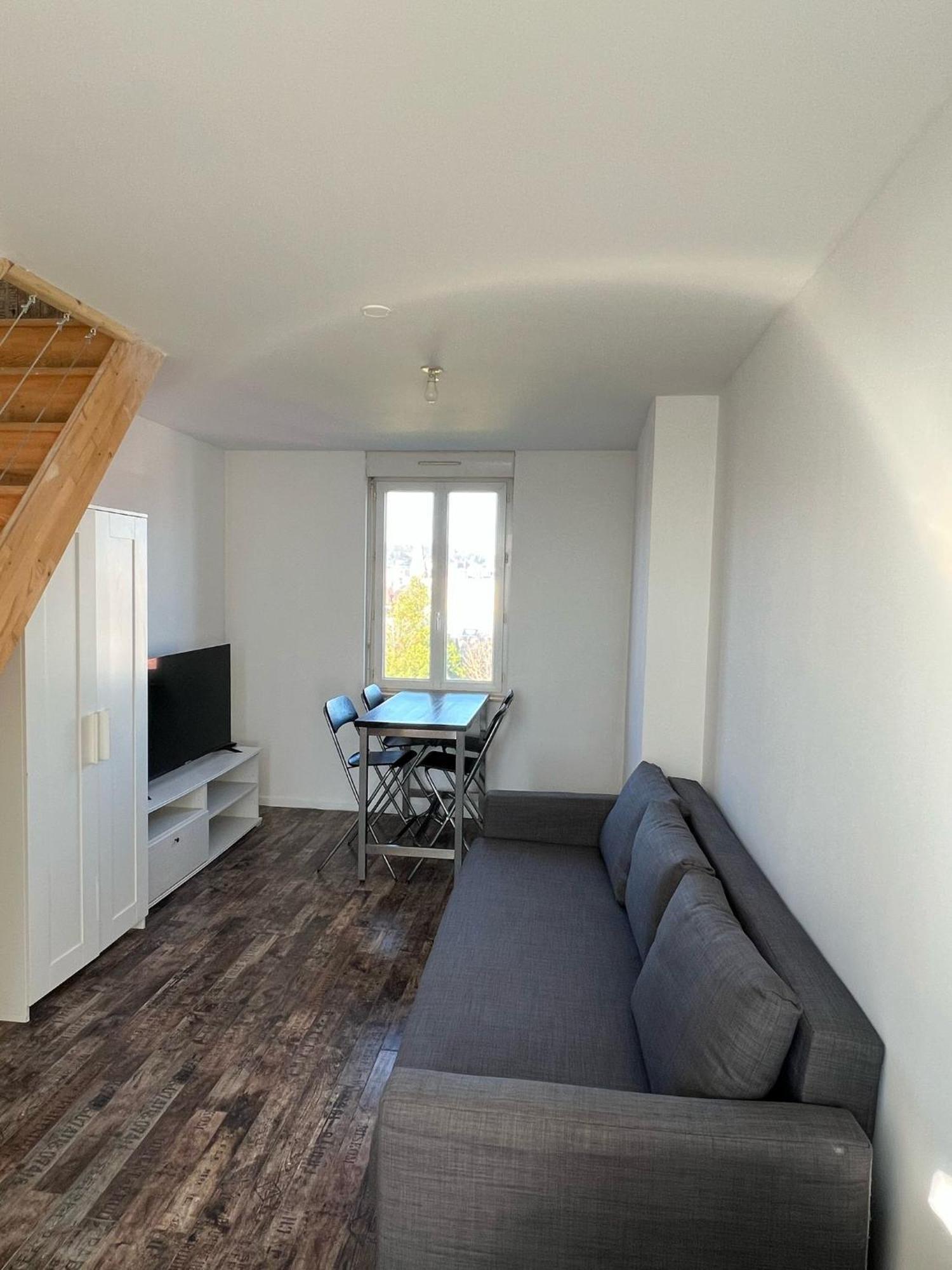 Guibert 19 F2 Duplex Caudebec-les-Elbeuf Exterior foto
