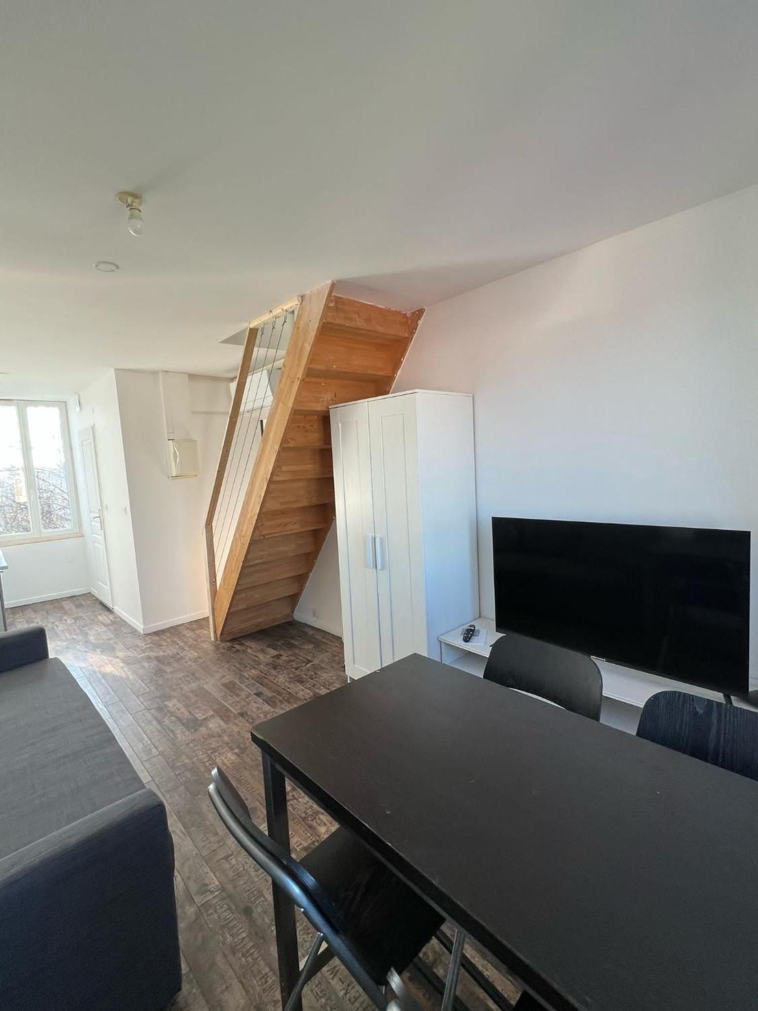 Guibert 19 F2 Duplex Caudebec-les-Elbeuf Exterior foto